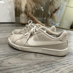 Nike Women's Sneakers in Cream and White